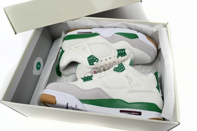 Reps TBkick Jordan 4 SB DR5415-103 Pine Green Retro 0824